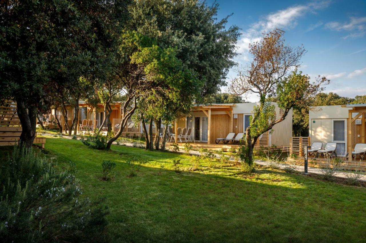 Maistra Camping Vestar Mobile Homes Rovigno Esterno foto